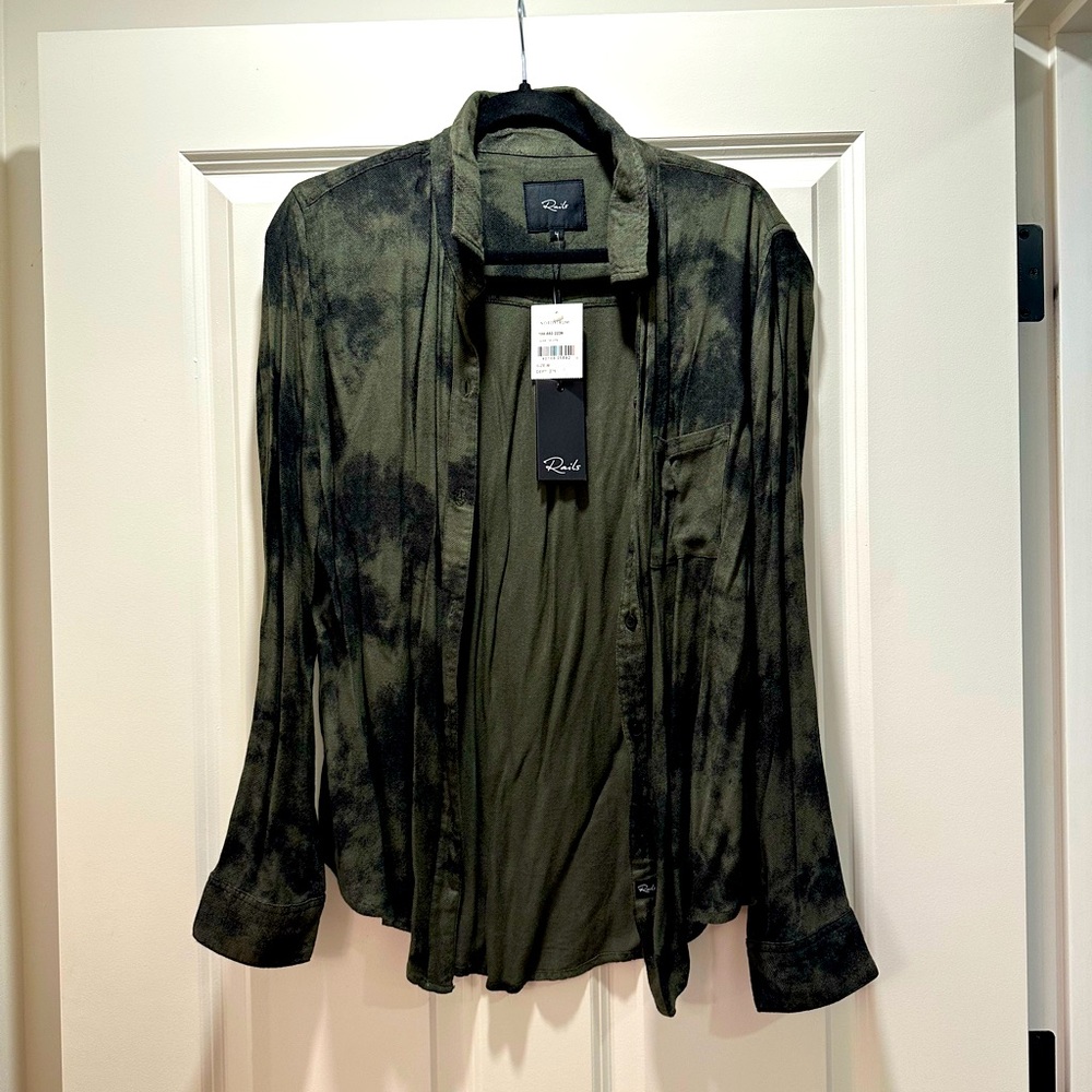 NWT Rails Hunter Shirt, Olive Tie Dye, Women’s Size Medium